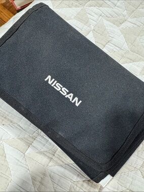 Nissan 2013 Armada owners manual